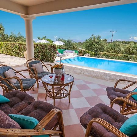 Villa Kanali カシオピ エクステリア 写真
